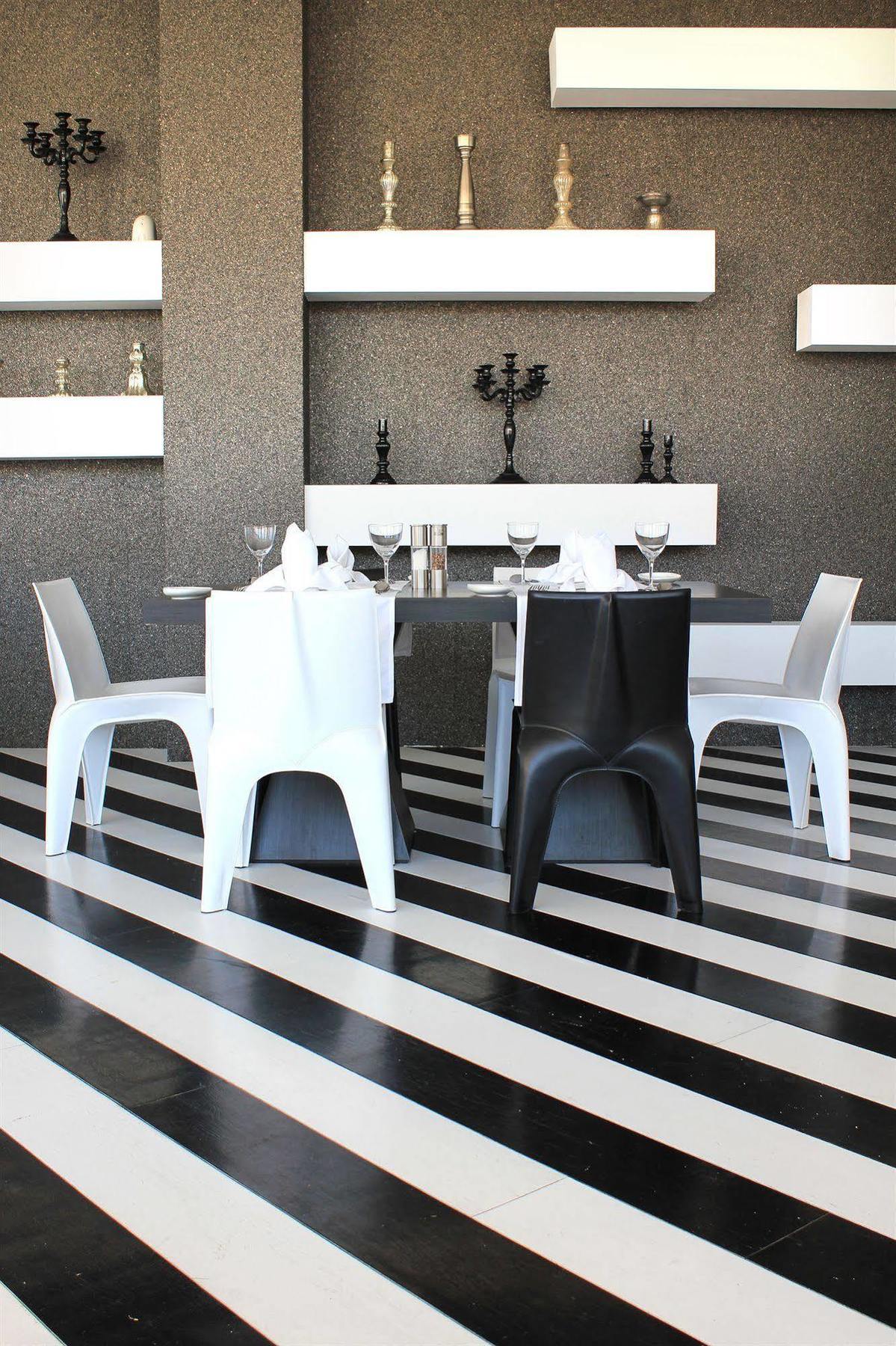 The Ixian All Suites - Adults Only Bagian luar foto